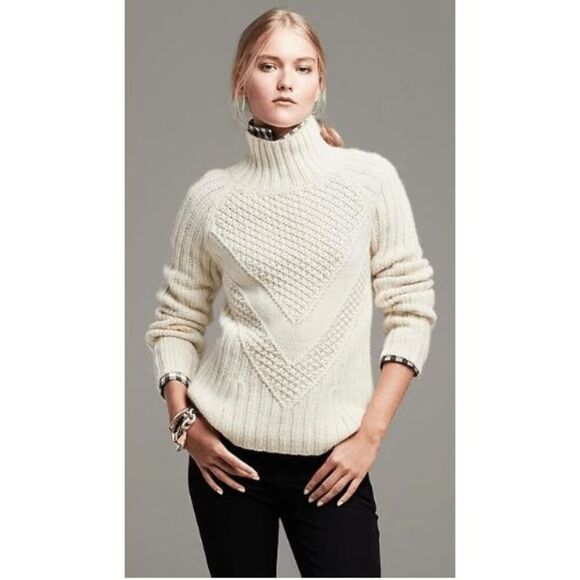 Banana Republic Sweaters - Banana Republic Popcorn Stitch Turtleneck Pullover Wool Blend Size M tall  M